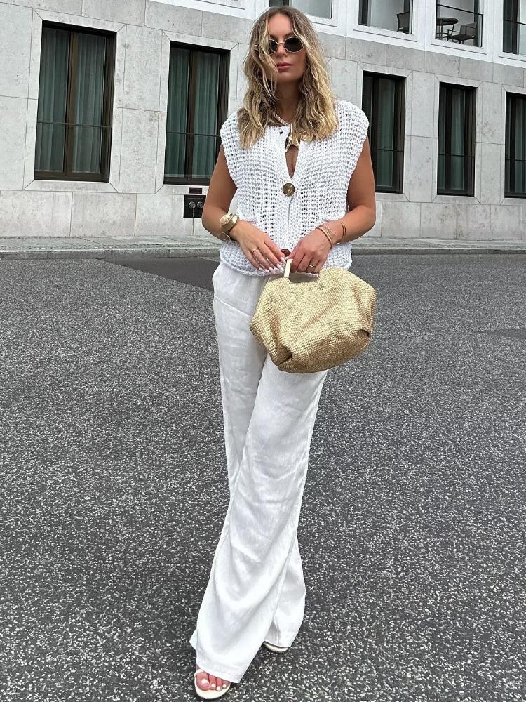 Fashion Women Knit Cardigan Vest Casual Red Sleeveless O-neck Metal Button Sweater Tank Top Lady High Street Knitted Waistcoat