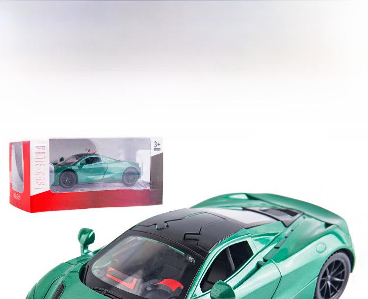 В упаковке 1:32 игрушечных автомобиля McLaren 720S Alloy с инерционным механизмом, звуком и световыми эффектами