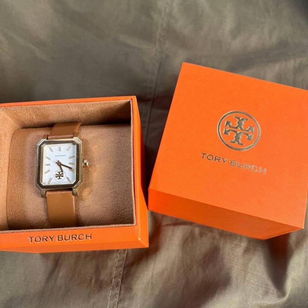 Б/у Женские часы TORY BURCH TBW1503 В коробке