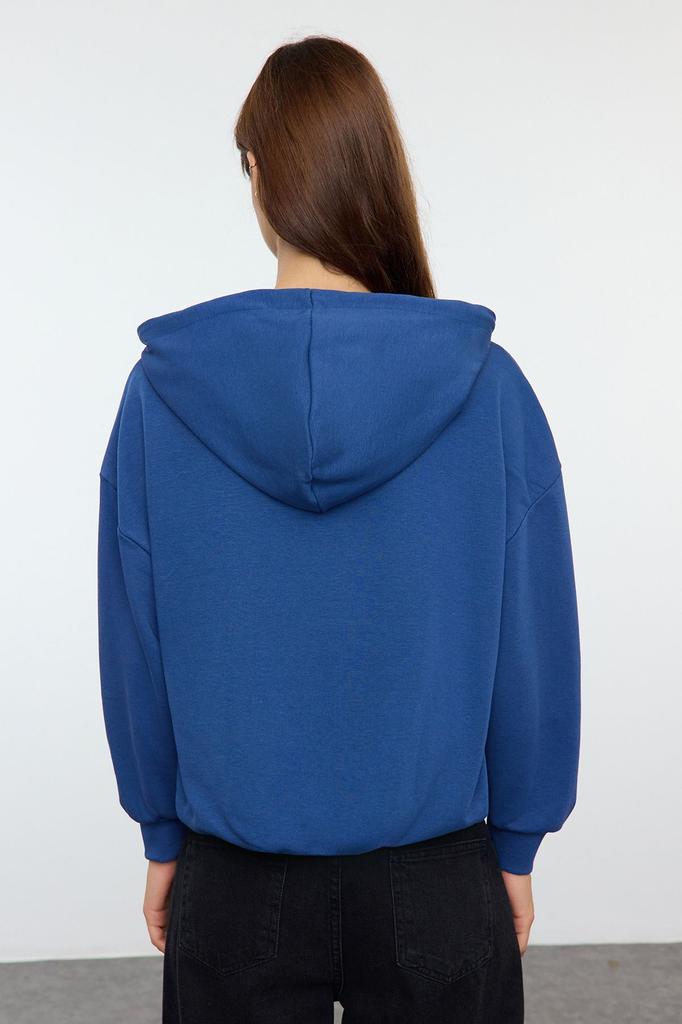 Женская модная стильная толстовка цвета индиго, толстый флисовый свитер с капюшоном, непринужденный удобный крой, вязаная толстовка