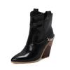 Krazing Pot Polyurethane Autumn Winter Shoes 47 Size 48 Super Size Wedges Pointed Toe Lace Up Serpentine Metal Chains Fashion Ankle Boots