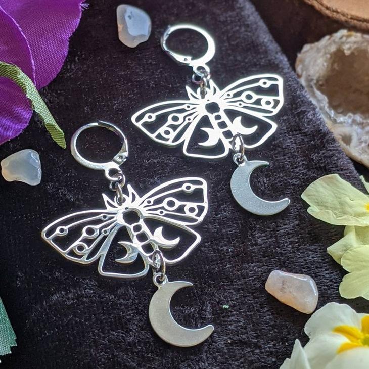 Vintage Hollow-out Butterfly Pendant Earrings Bohemian Moon Moth Ear Hooks Natural Stone Jewelry Accessory Gifts For Women Girls