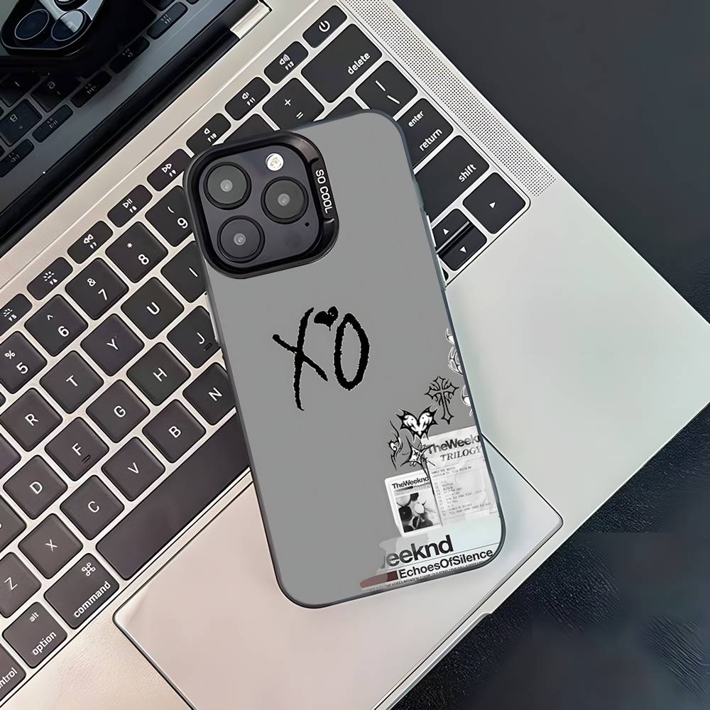 Чехол для телефона W-Weeknd XO для iPhone 17,16,15,14,13,12,11,Pro,XS,Max,Plus,Mini,SE Черный Конфетный Матовый Ударопрочный Чехол