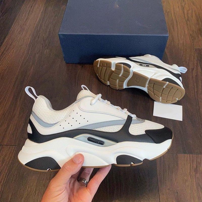 European Station B22 Sports Shoes Fashionable Comfortable Lightweight Casual Shoes Thick Soled Night Light Dad Shoes Running Shoes Fashionable Trend