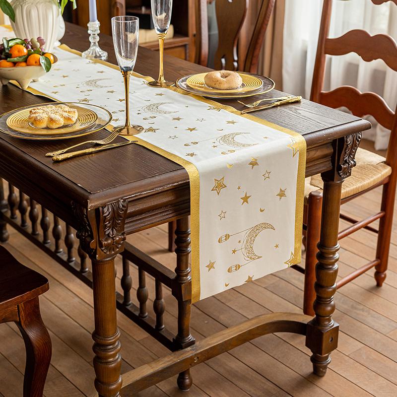 Ближневосточный Ид аль-Фитр Настольный флаг Звезда Луна Узор Замок Мусульманский Ид аль-Фитр Вечеринка Скатерть с принтом Вечеринка Настольный флаг Декор