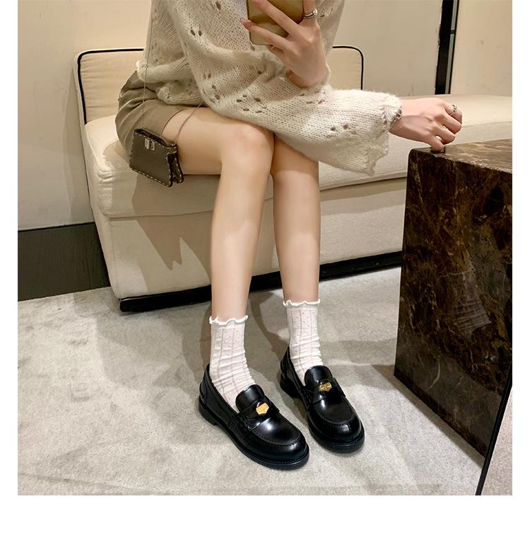Туфли на платформе с толстым каблуком в стиле колледж с круглым носком и ремешком с золотой пряжкой в осеннем ретро-стиле, маленькие кожаные туфли, лоферы в британском стиле для женщин