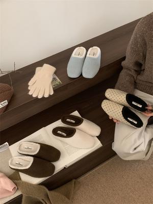 Женская обувь – Женские домашние тапочки