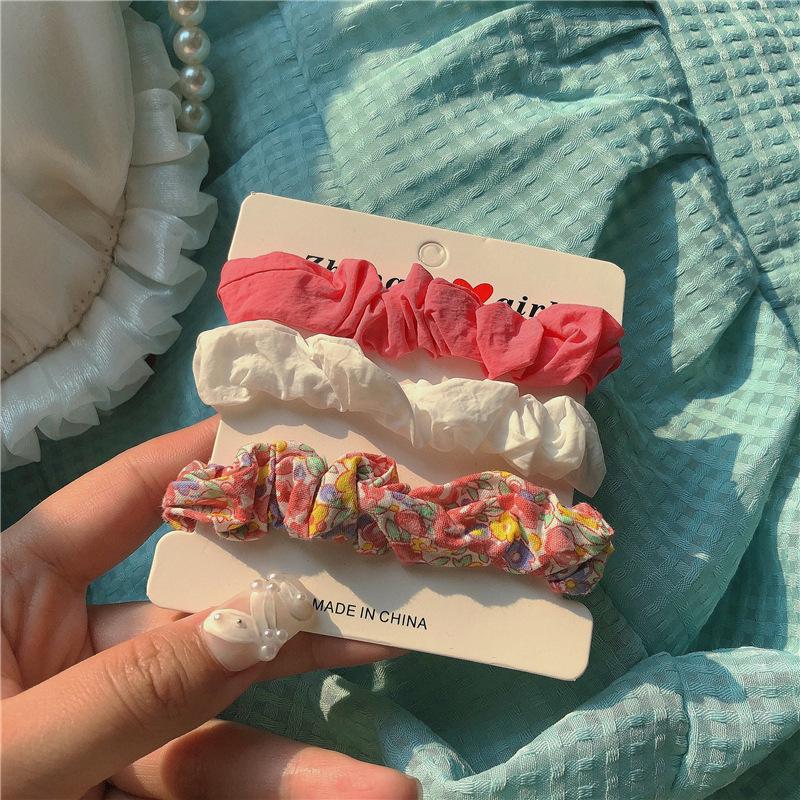 Весенние цвета: Набор из 3 резинок для волос с цветочным принтом - аксессуары для волос с ярким синим и розовым узором