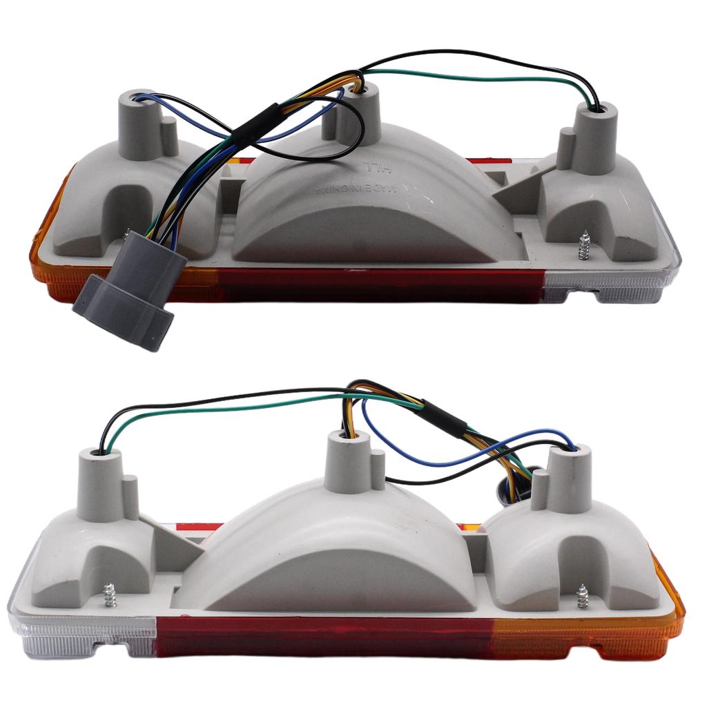 Tail Light Assembly For Toyota Landcruiser 70 75 79 Series Car Rear Bumper Signal Lamp With Bulb And Square Plug LED Tail Lights