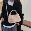 Winter Korean Version Fluffy Handbag Trendy Fashion Foreign Style Messenger Bag Women's New Shoulder Plush Bag Fluffy Bag