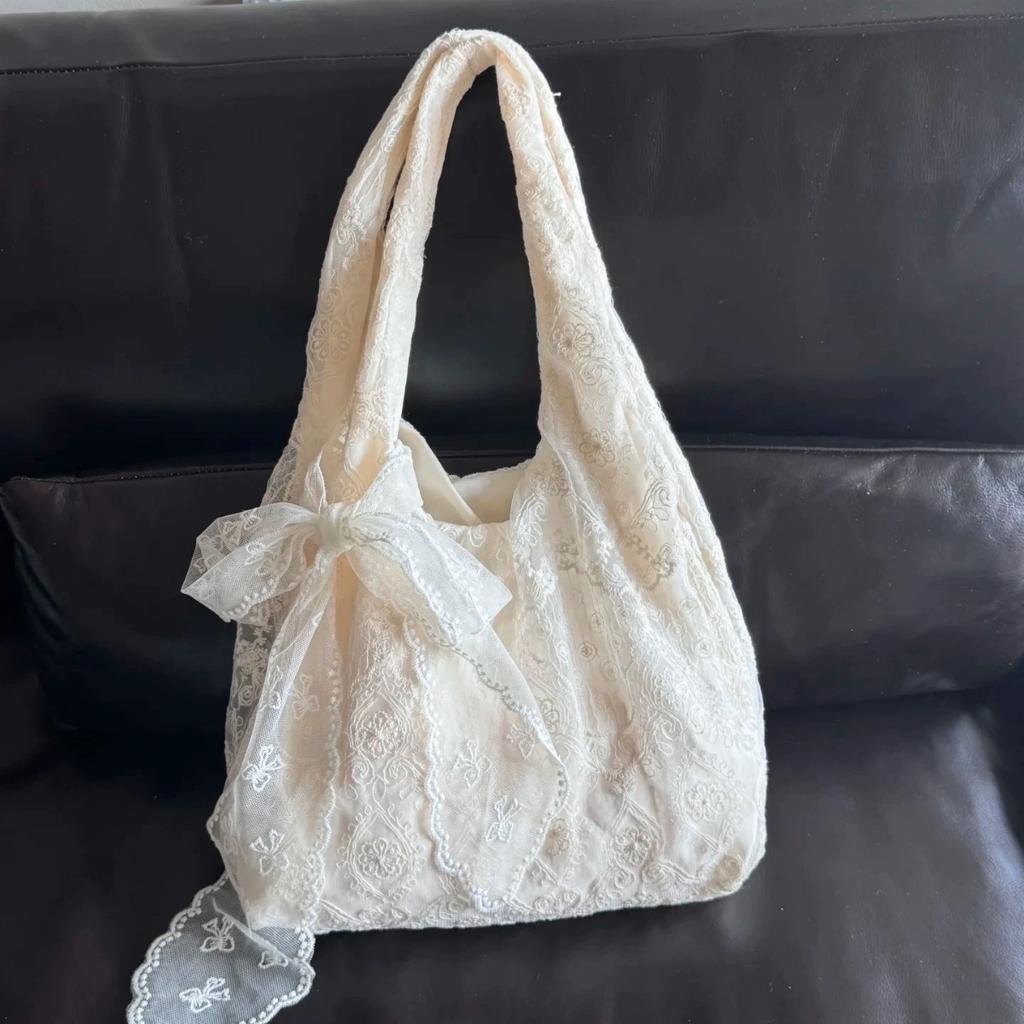 Small Fresh Lace Flower Canvas Bag Women's New Large Capacity Shoulder Tote