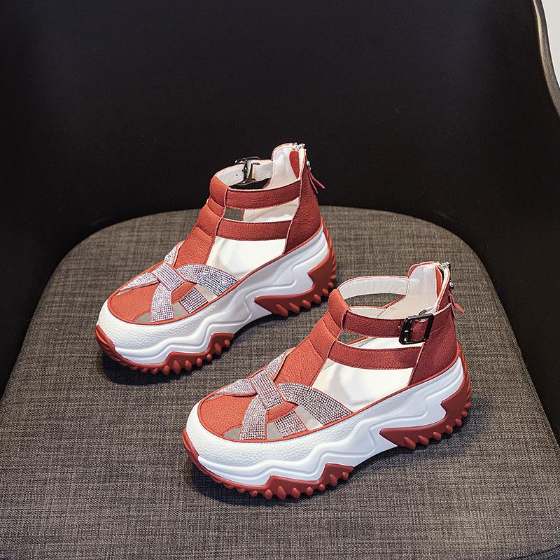 Универсальные сандалии с толстой подошвой, удобные, с вырезами, 2024, новые, модные, мягкие, клейкие, простые, дышащие, летние, повседневные туфли