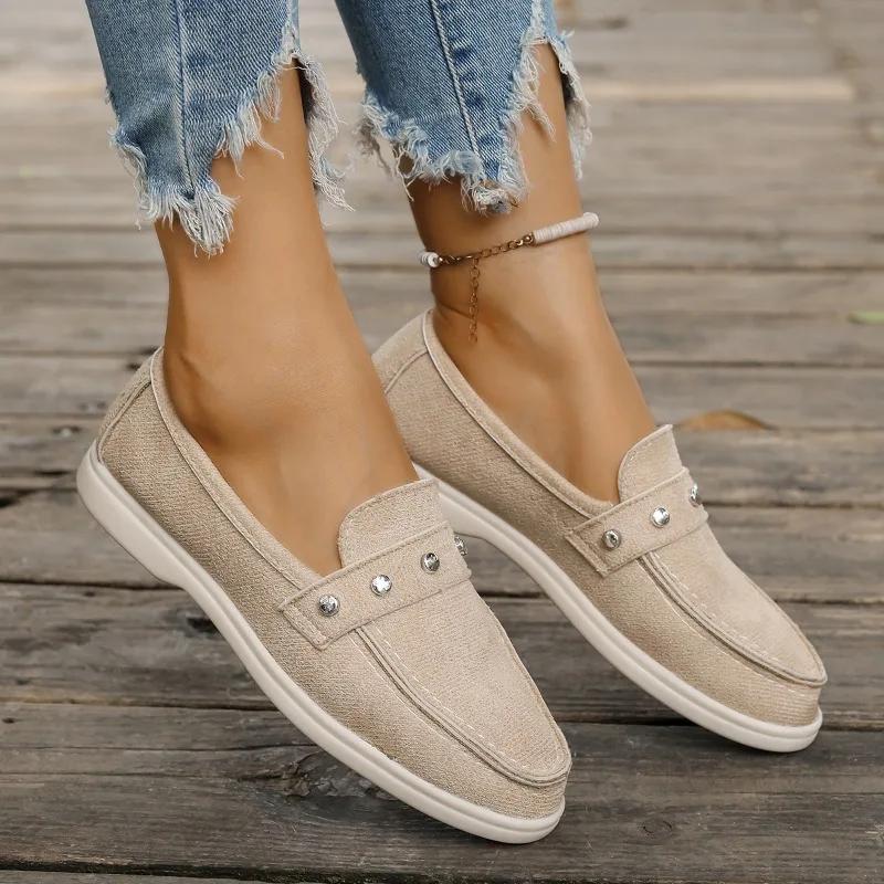 Повседневные и Универсальные Женские Лоферы 2024 Осень Легкие и Удобные Женские Туфли на Плоской Подошве Противоскользящие и Износостойкие Рабочие Туфли