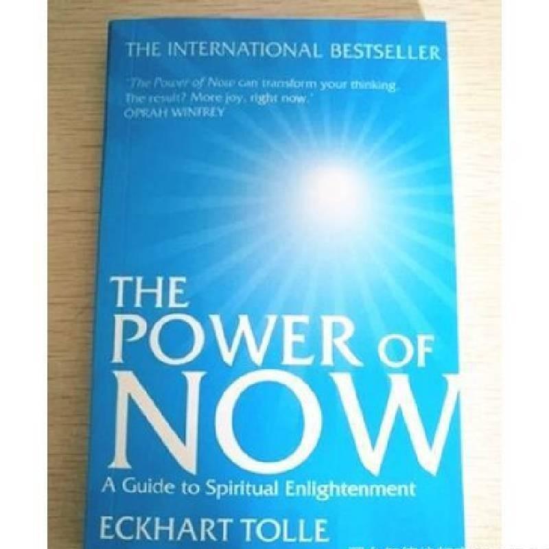 Сила момента сейчас Издание на английском языке Экхарт Толле Преобразующий духовный проводник для осознанности