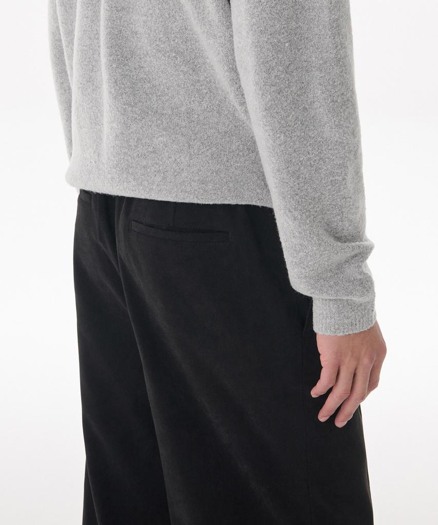 MUSINSA STANDARD Brushed One-Pleat Wide Elastic Pants [Black]