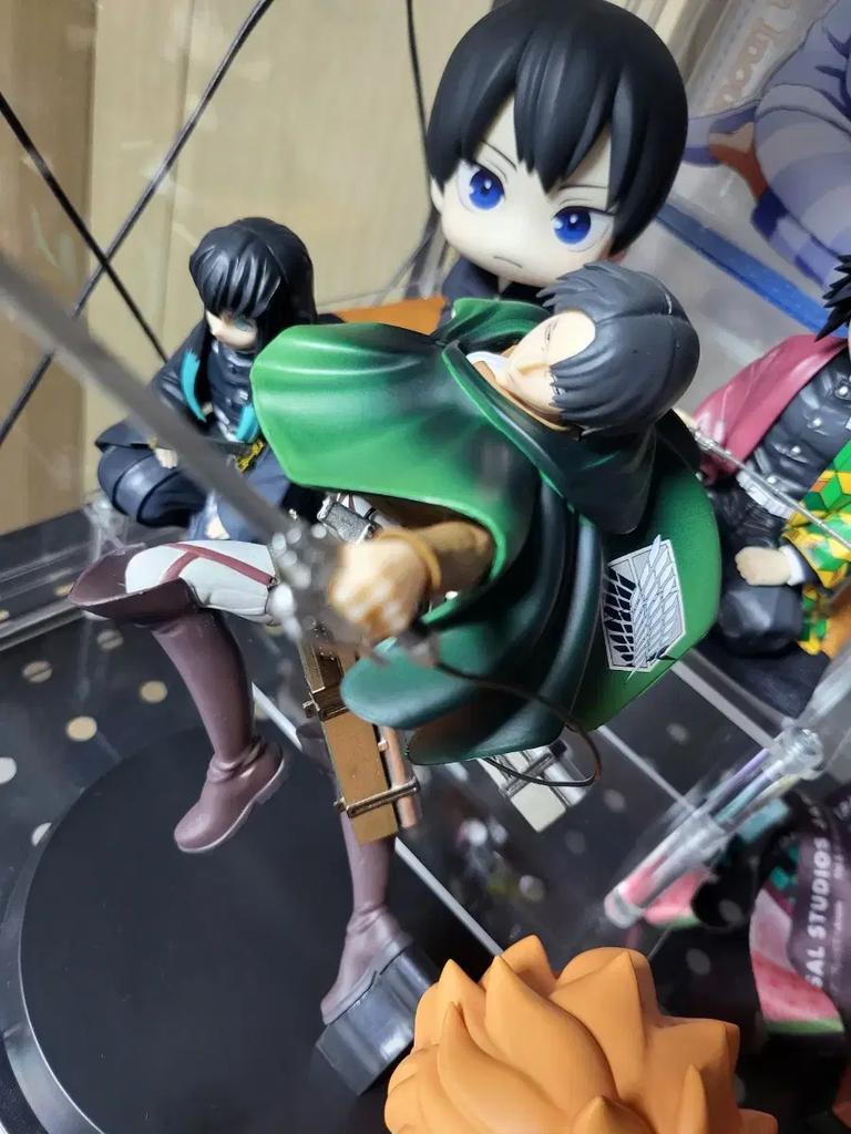 ATTACK ON TITAN Attack on Titan Sega Levi Premium Figure Used