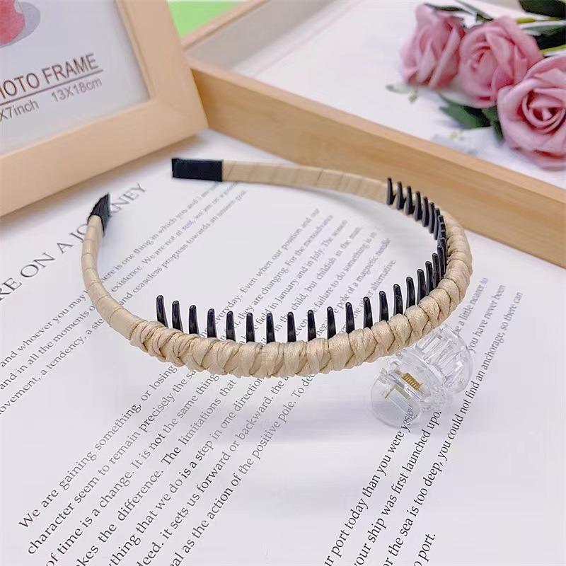 New Children Sweet Solid Toothed Anti Slip Headband Kids Lovely Colorful Hair Hoop Baby Girls Cute Acrylic Hair Accessories