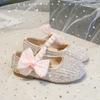 Блестящие туфли принцессы для девочек, туфли Мэри Джейн для маленьких детей, модные детские туфли с жемчугом и бантом