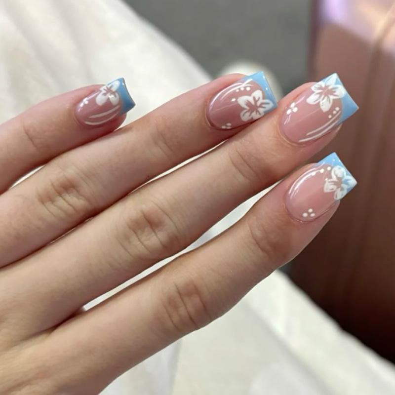 24Pcs Blue French Tip Short Square Fake Nails With White Flower Design Reusable Press On Full Cover Nail Tips