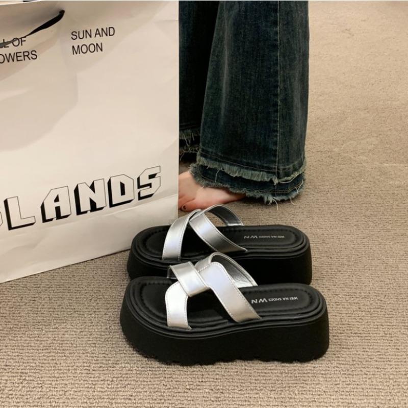 Модные женские тапочки для улицы лето 2025 новые повседневные туфли на платформе-маффин, сандалии на высокой платформе