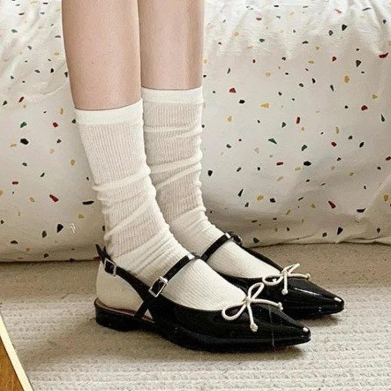 Мода Женская обувь 2024 Новые Слингбэки Женские Туфли-лодочки Ретро Платье Сандалии Женские Острый носок Бант Низкий каблук Ремешок с пряжкой Женская обувь