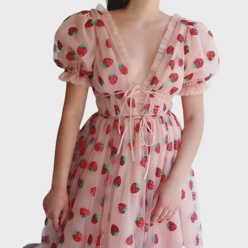 2025 Европейско-американское двухцветное платье-сетка с плиссировкой цвета французской клубники, расшитое пайетками