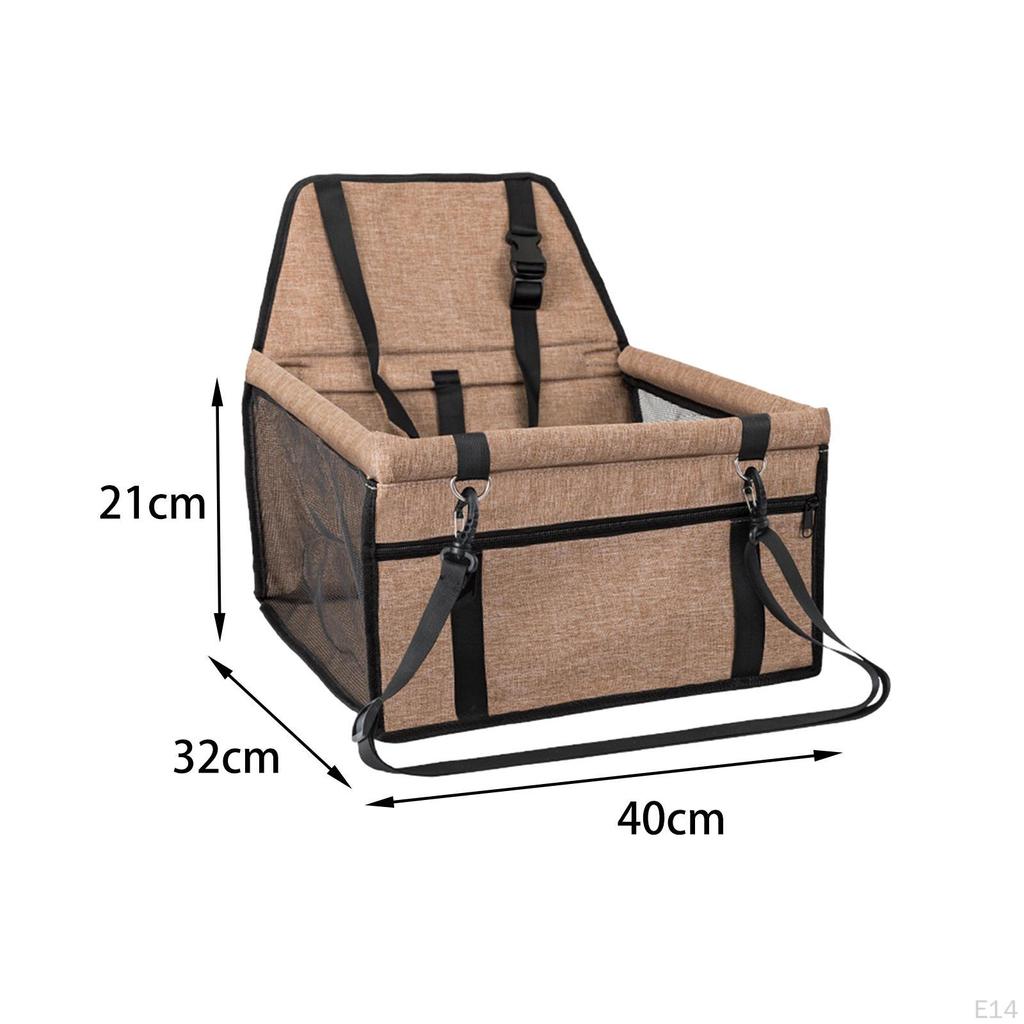 Уютная собачья кровать-машина: Максимальный комфорт для маленьких собак в пути