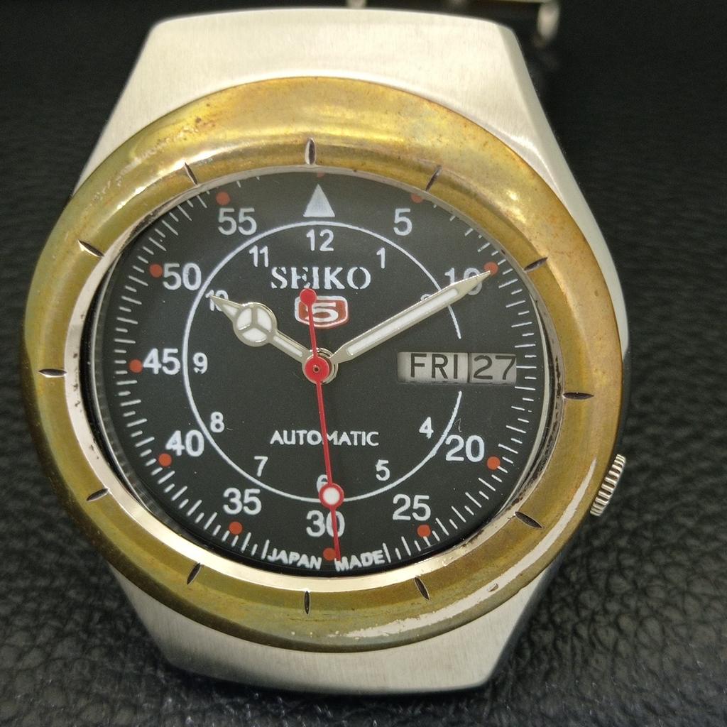 ЯПОНИЯ ВИНТАЖ SEIKO 5 АВТОМАТ 7009A МУЖСКИЕ ЧАСЫ С ЧЕРНЫМ ЦИФЕРБЛАТОМ a702352-5