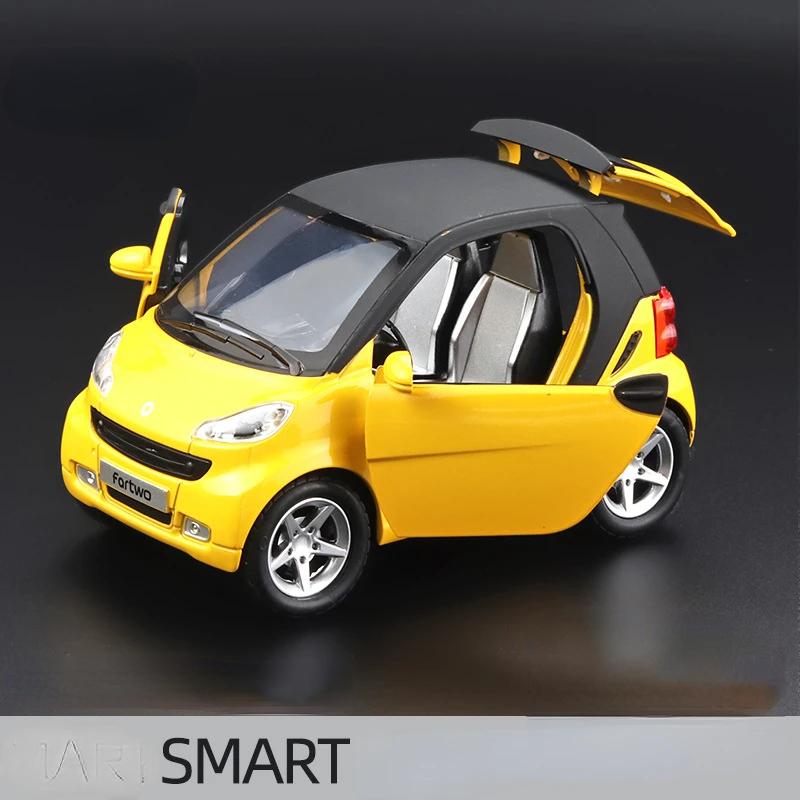 ABAC1 1:32 Smart Alloy Car Model Simulation Sound And Light Pull Back Toy Car Boy Collection Decoration Gift