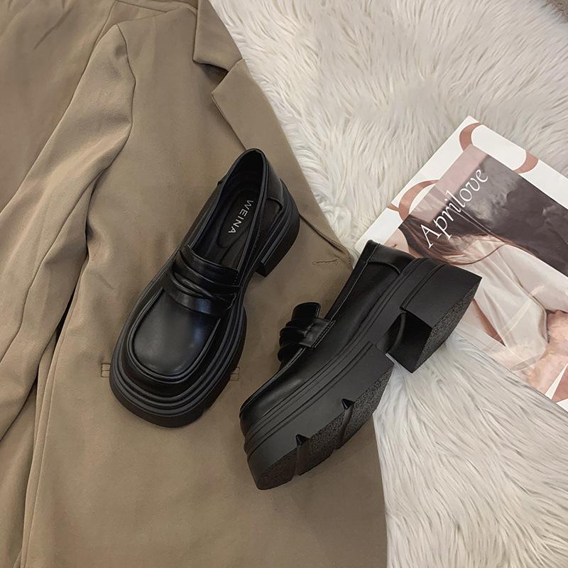 Round Head Versatile Retro Black Platform Small Leather Shoes Women's 2024 Autumn and Winter New French Thick Heel One-pedal Loafers