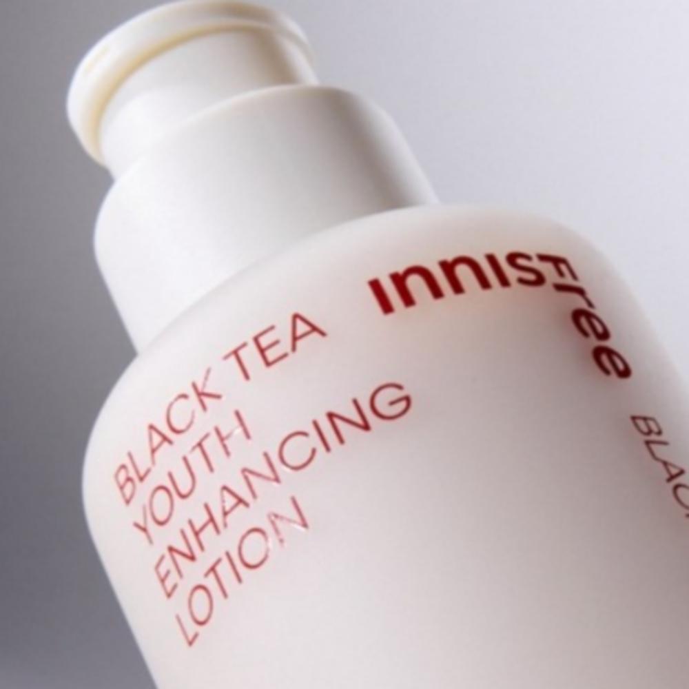 Innisfree НОВЫЙ Набор для ухода за кожей с черным чаем для молодости