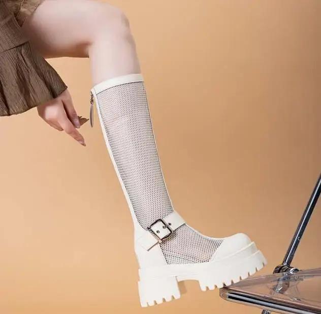 Модные 10 см Ботинки-чулки из лакированной кожи и сетки, Летние мотоциклетные сандалии с полым голенищем до колена, Женская модная повседневная обувь