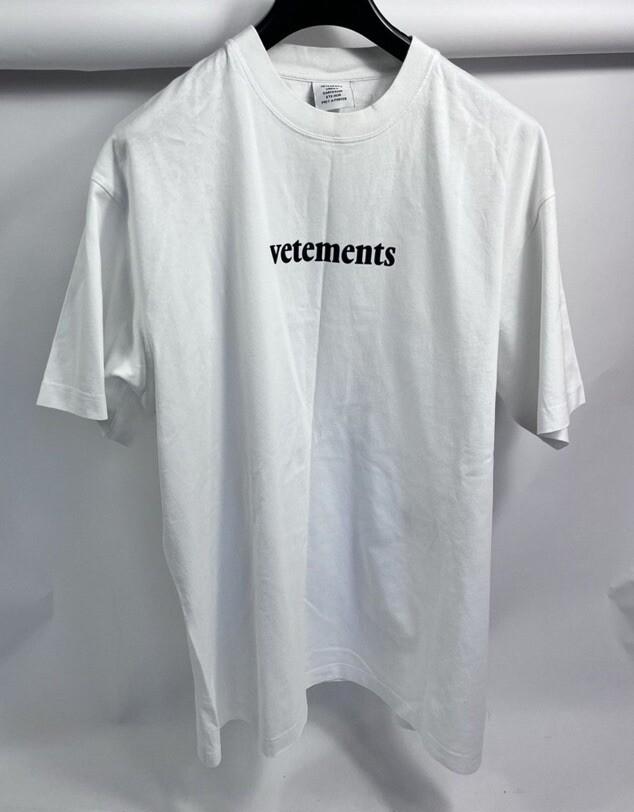 VETEMENTS ЛОГОТИП БЕЛАЯ ФУТБОЛКА РАЗМЕР: Унисекс футболка XL