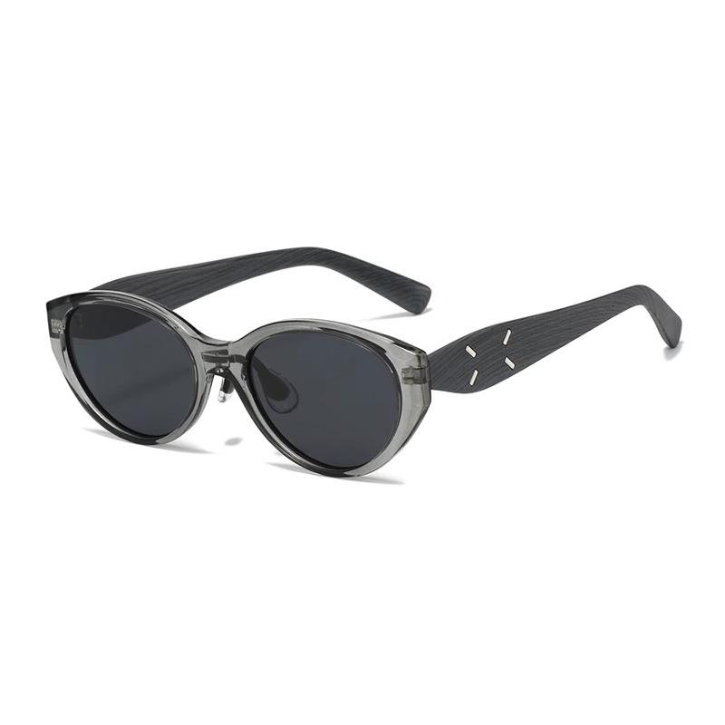 Silicone nose pad retro sunglasses for women, ultra-light TR polarized sun protection cat-eye sunglasses, lightweight and luxurious style