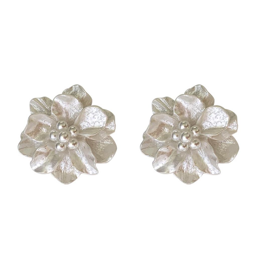 Elegant Pearls Flower Stud Earrings for Women Floral Shaped Ear Rings Accessories Fashion Jewelry for Daily Commute
