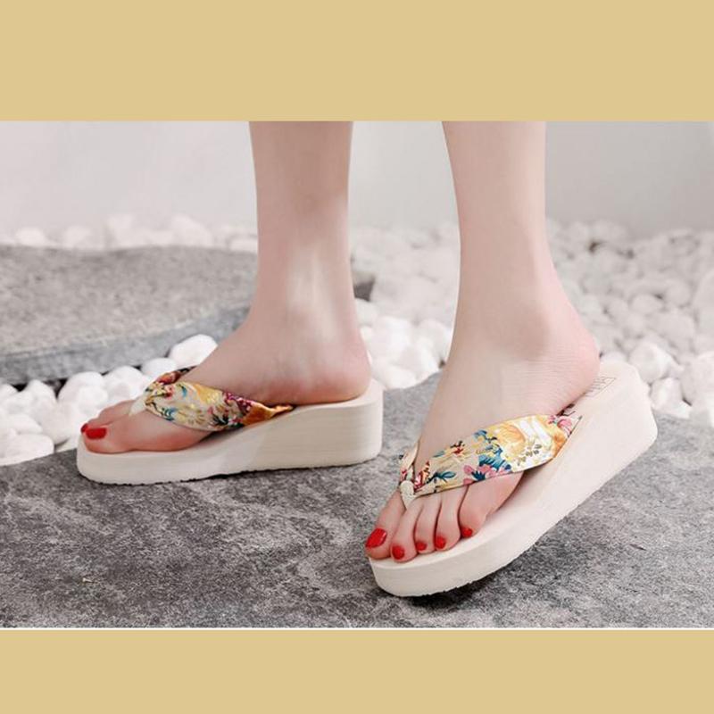 High-heeled Platform Flip-flops Women Summer Korean Version Non-slip Slope Heel Beach Shoes Wear Women's Sandals Slippers
