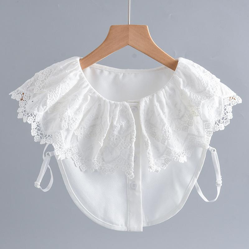 New Fake Collars Woman Vintage Half Shirt False Collar Woman Embroidery Detachable Lapel Collar Faux Col Accessories