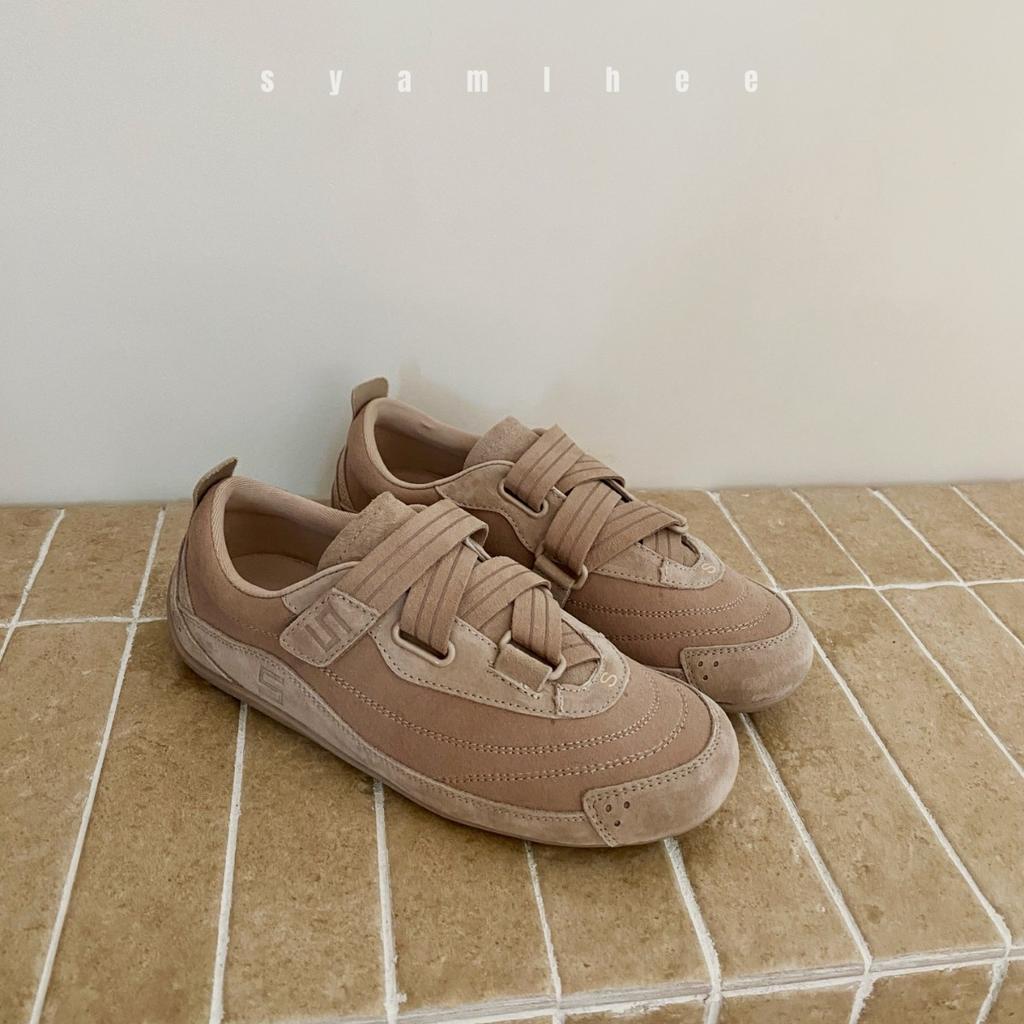 Flat-bottomed Non-slip Versatile Sports Shoes 2025 New Women's Shoes Children's Popular Lightweight Soft-soled Casual Shoes