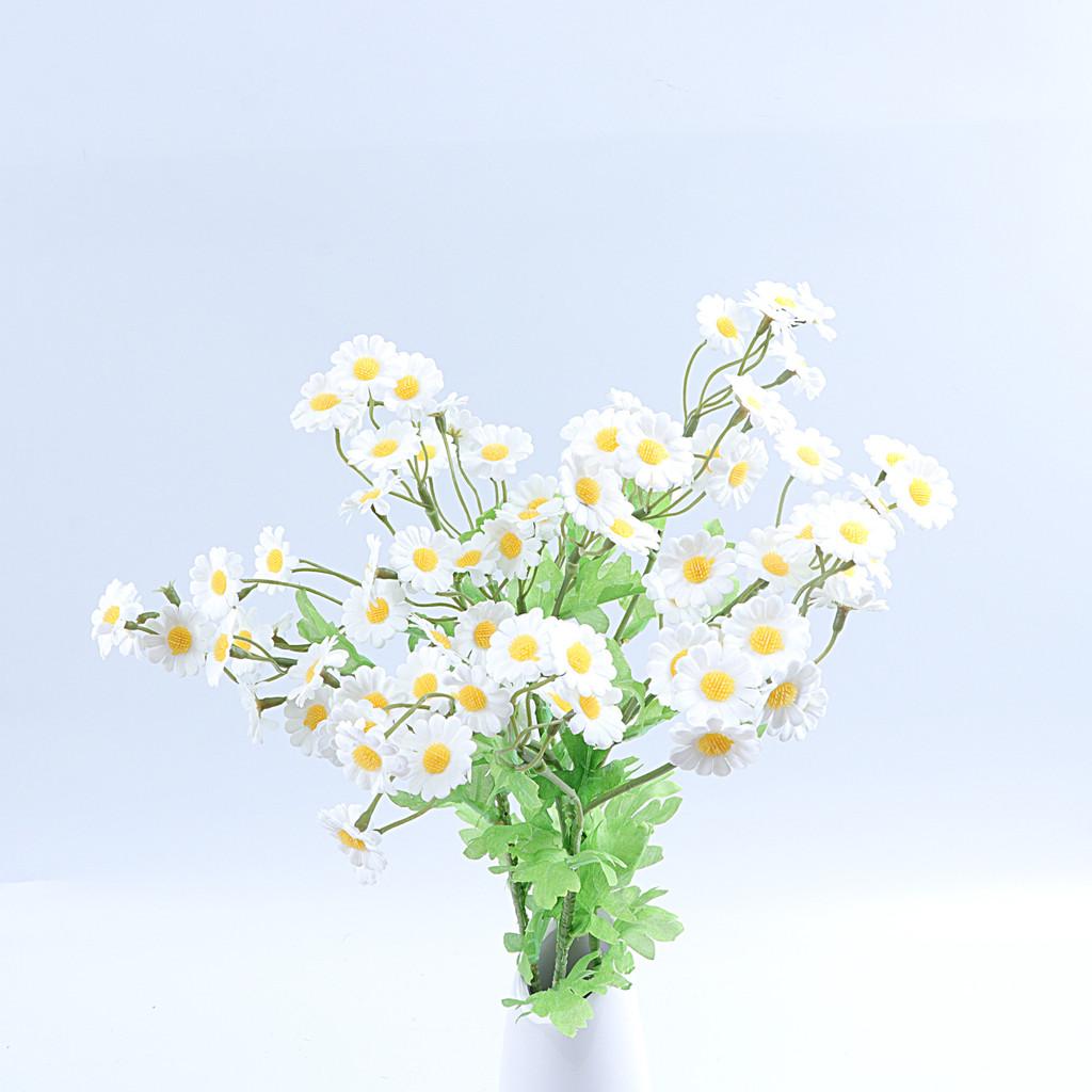 White Faux Daisy Mimic Flower For Photography Props And Event Decor