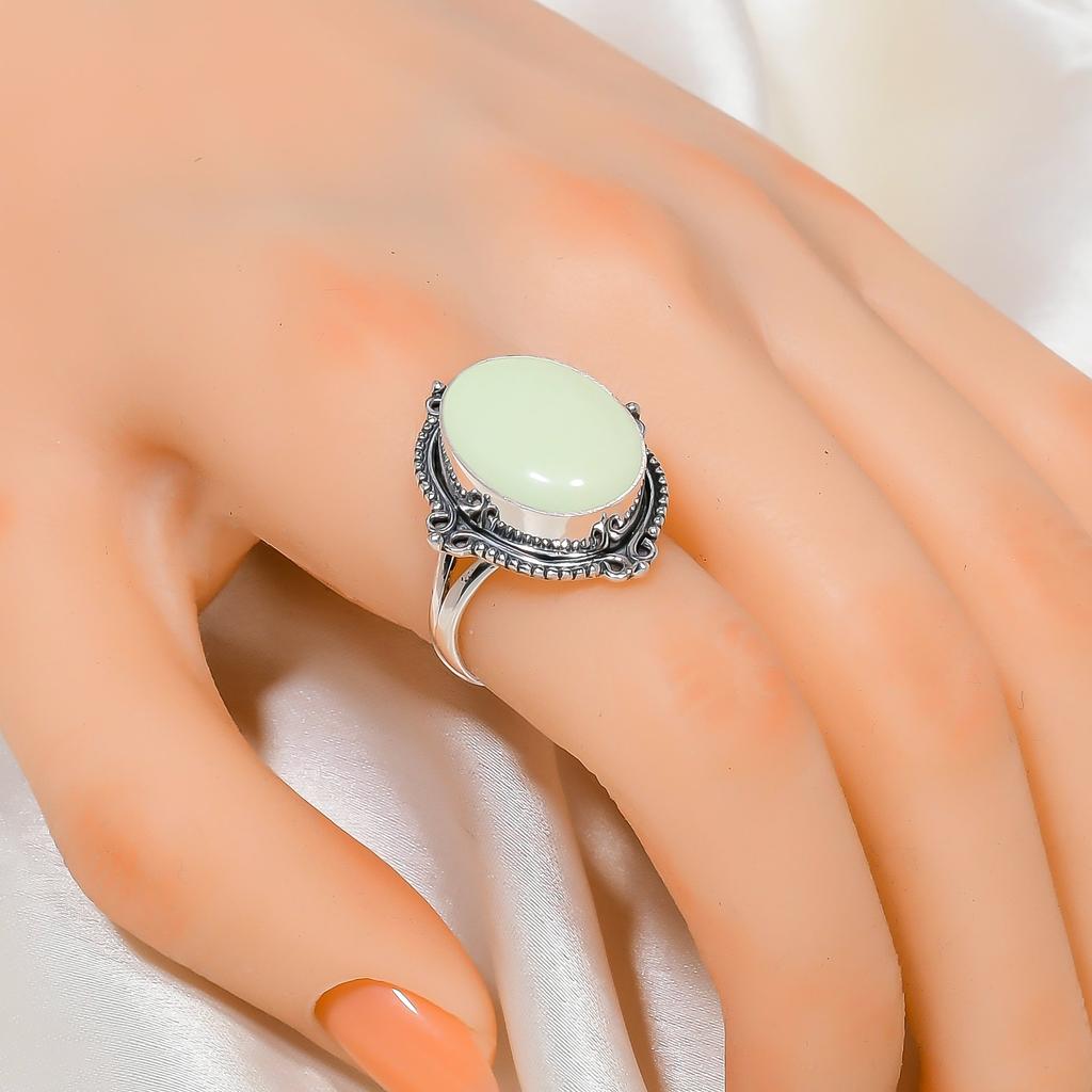 Lemon Chrysoprase - Australia 925 Sterling Silver Ring V4549, Mint Green Ring, Oval Ring, Valentin's Day Gift, Gift For Her, Birthday Gift, Handmade J