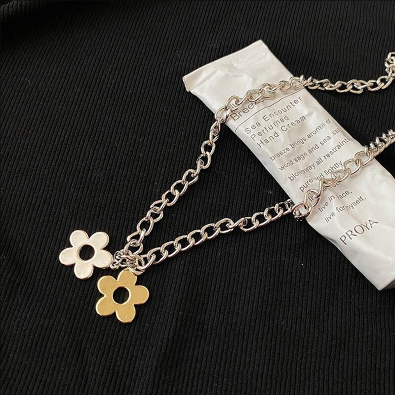 Ожерелья с подвесками в виде цветов Маленькие чокеры с цветами Цепочки Ожерелья Женские украшения из сплава Аксессуары для вечеринок