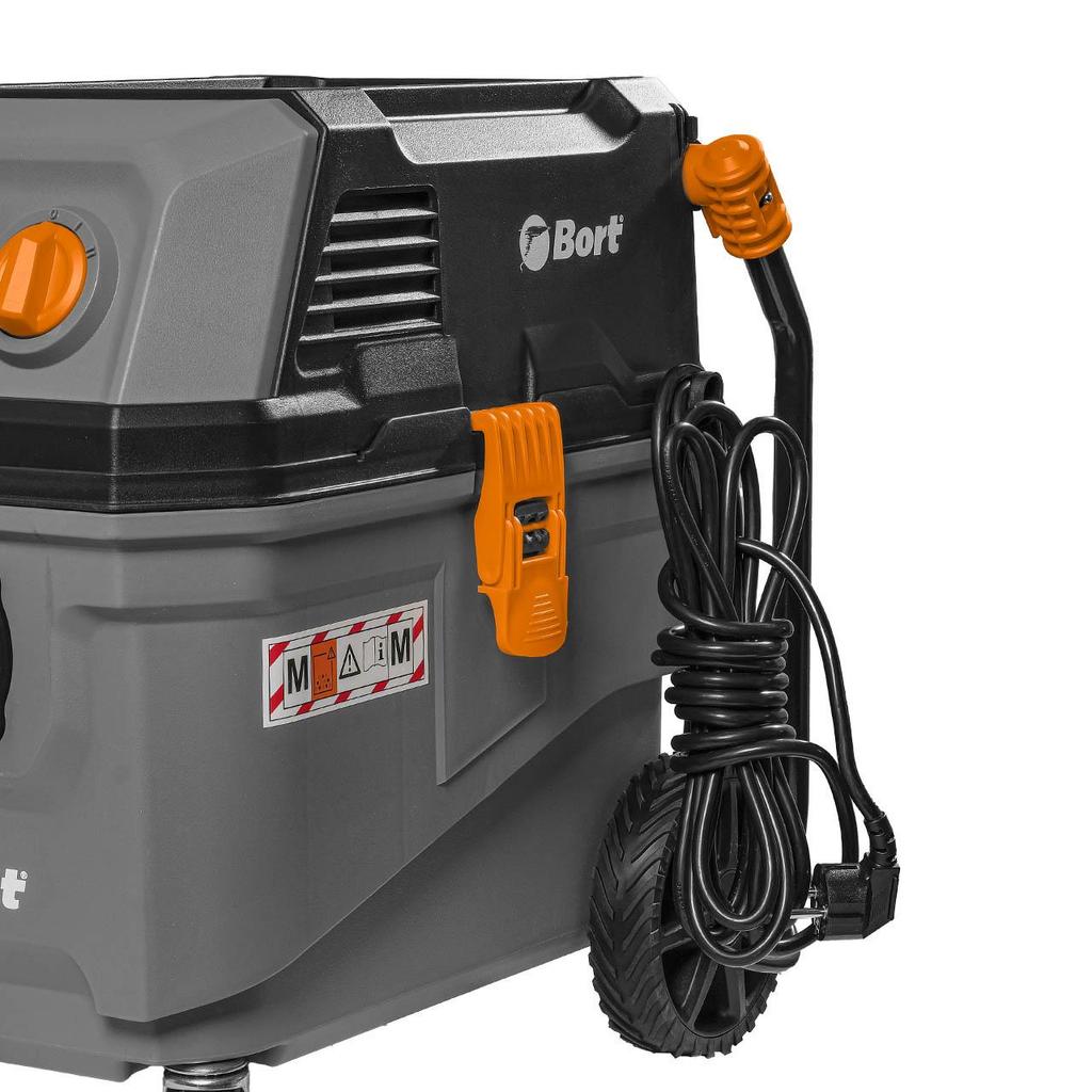 BORT BAX-700 Wet and Dry Vacuum Cleaner