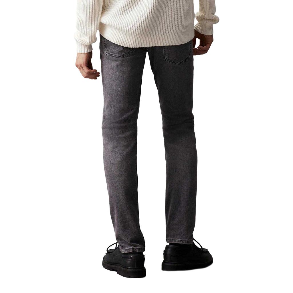 Calvin Klein Mens Leather Badge Slim Jeans