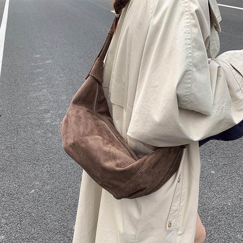 Винтажная замшевая сумка-круассан 2025: Стильная, Универсальная, Вместительная Сумка через плечо