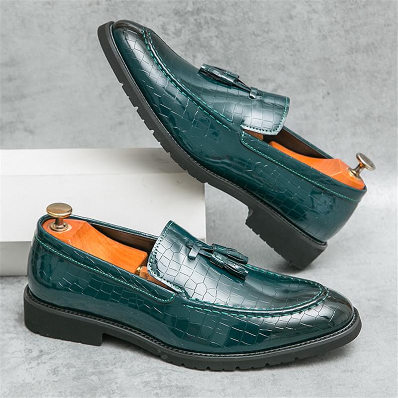 Fashion Designer Fashion Men Brown Black Tassels Alligator Pattern Casual Shoes Formal Wedding Dress Homecoming Footwear Zapatos Hombre