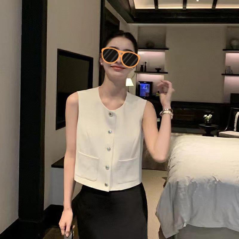 Women'S French Round Neck Single-Breasted Double Pockets Sleeveless Casual Knitted Vest