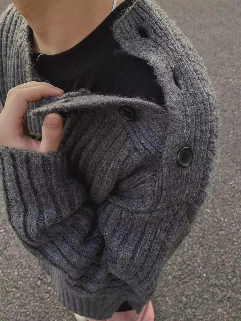 Boys' Korean Style Round Neck Knitted Sweater - Autumn/Winter Niche Design