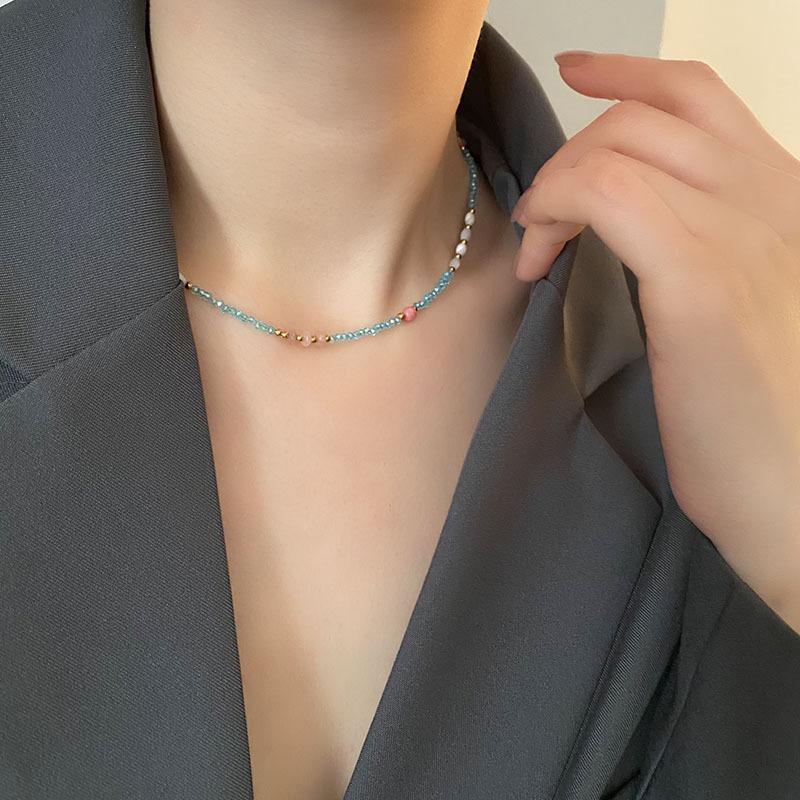 Ожерелье из титановой стали с натуральным камнем, кристаллами и бусинами, нишевый дизайн, легкая роскошь, темперамент, универсальное, изысканное, модные аксессуары с высоким чувством стиля