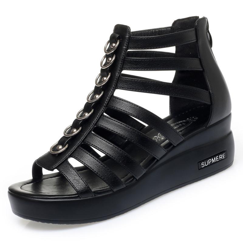 Модные удобные дышащие босоножки на среднем каблуке с вырезом, лето 2024, модные универсальные черные туфли из мягкой кожи с открытым носком для мам в офисе