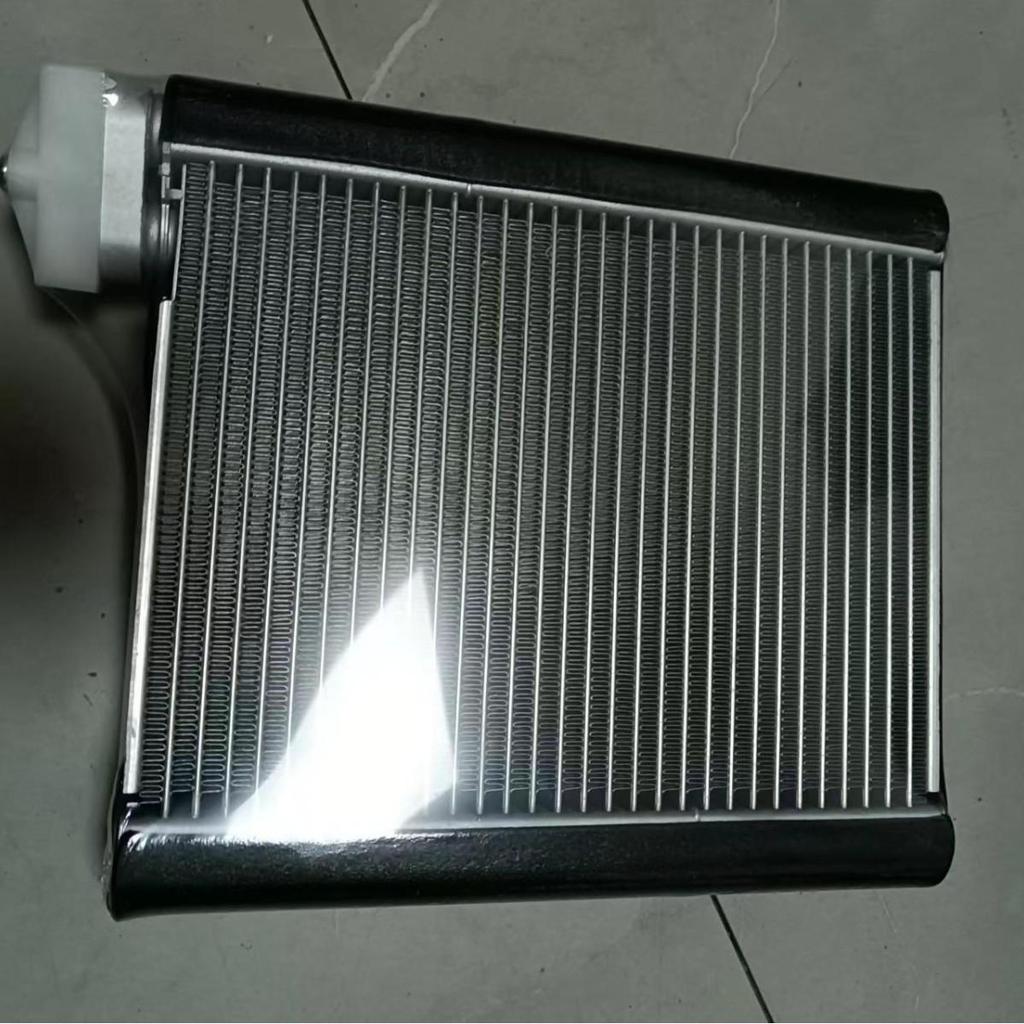 Испаритель для японских автомобилей 88501-60390
